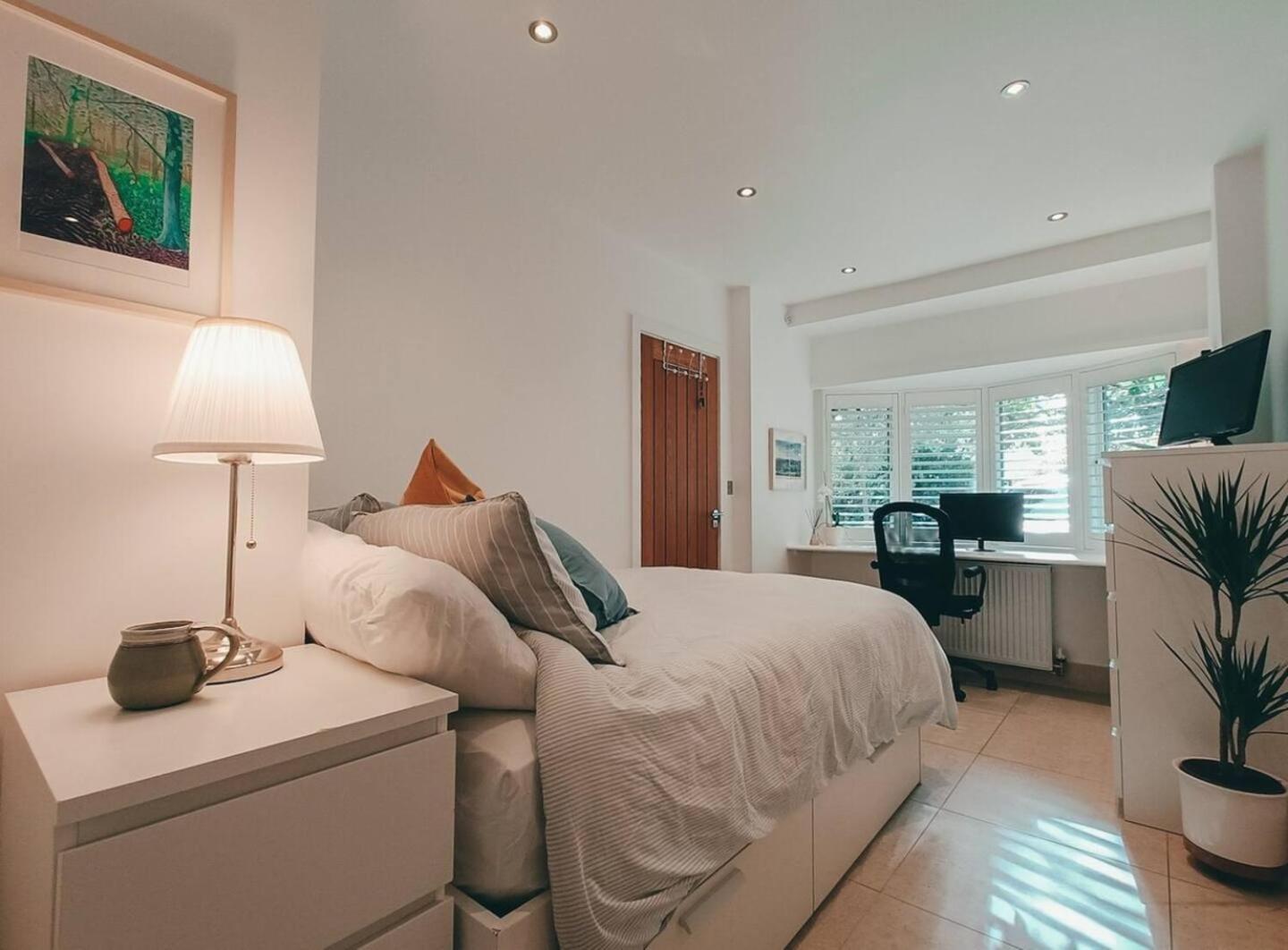 The Sandy Studio Flat In Petersham Strawberry Hill Εξωτερικό φωτογραφία